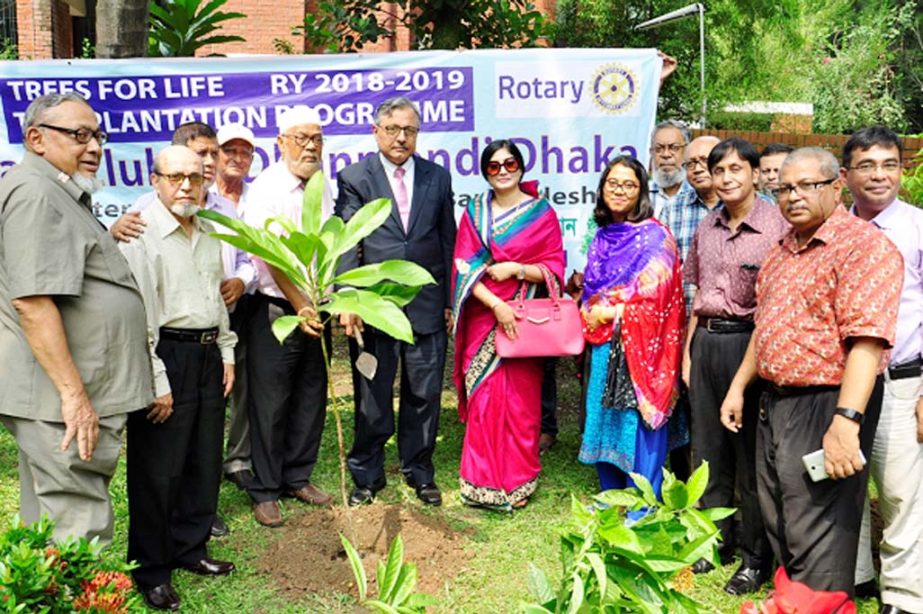 Prof Dr Saiful Islam, Vice-Chancellor, BUET as chief guest inaugurated a tree plantation campaign' 2018 by planting a sapling organized by the Rotary Club of Dhanmondi Dhaka on Saturday at the east side of Dr MA Rashid Bhaban of BUET campus premises. Spe