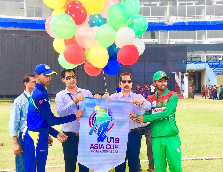 Chattogram Divisional Commissioner Abdul Mannan inaugurating the ACC U-19 Asia Cup by releasing the balloons at Zahur Ahmed Chowdhury Stadium in Chattogram on Saturday.