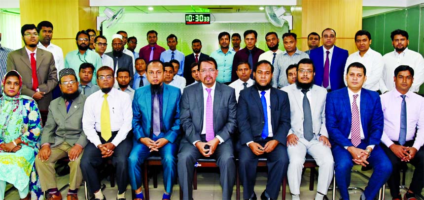 Farman R Chowdhury, Managing Director of Al-Arafah Islami Bank Limited, poses for a photo session at two-day long training workshop on 'Financial Statement Analysis' at the Bank's Training and Research Institute in the city on Wednesday. Md. Abdur Rahi