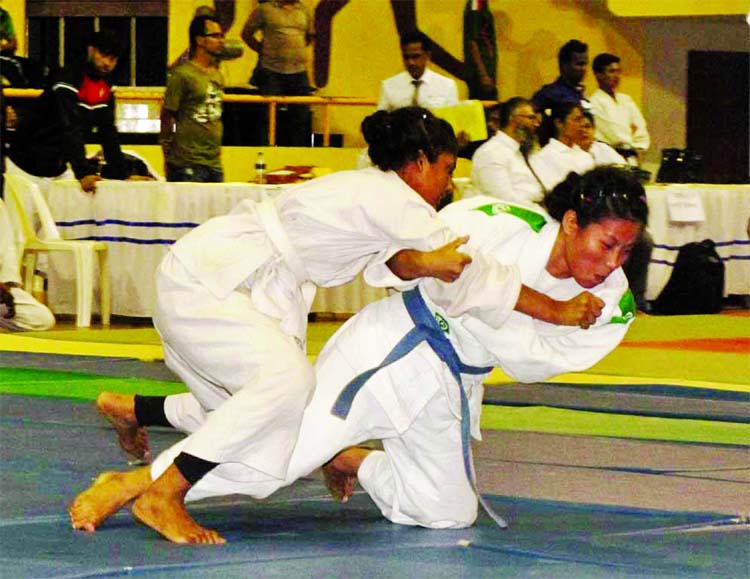 A scene from the 35th National Judo Championship held at the Shaheed Suhrawardy Indoor Stadium in the city's Mirpur on Friday.