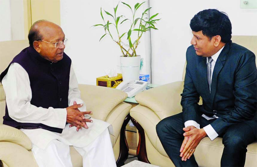 Rajesh Surana, CEO of LafageHolcim Bangladesh meets with Commerce Minister Tofail Ahmed, MP at his ministry office in the city recently. They discussed about the cement sector and foreign direct investment opportunities in Bangladesh during the meeting.