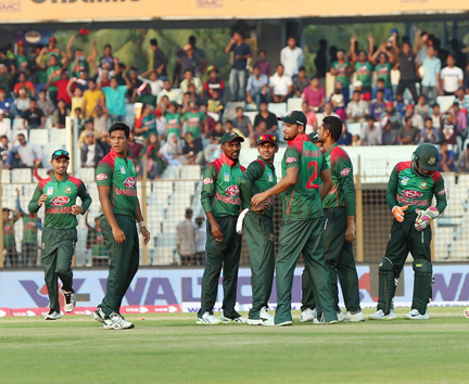 Players of Bangladesh celebrate after dismissal of Brendan Taylor of Zimbabwe during the second ODI match between Bangladesh and Zimbabwe at Zahur Ahmed Chowdhury Stadium in Chattogram on Wednesday. Zimbabwe scored 246 for the loss of seven wicke