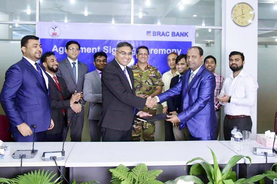 Bangladesh Tea Board (BTB) and BRAC Bank Limited signed an agreement for payment of tea licensing fee through online payment gateway on Wednesday.