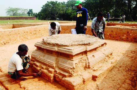 BOGURA: Archaeology Department found sign of 1300-year old Buddhist civilisation at Vasubihar in Shibganj Upazila under the district yesterday.