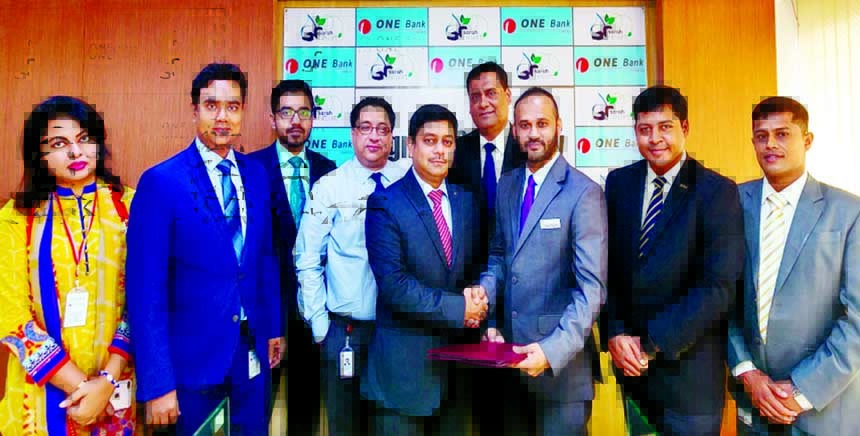 Md. Kamruzzaman, Head of Retail Banking of ONE Bank Limited and Ahmad Raquib, Deputy General Manager (Branding) of Sarah Resort Ltd, sign a MoU recently. Under the agreement, the Employees and cardholders of the Bank will enjoy 25pc discount on room rent