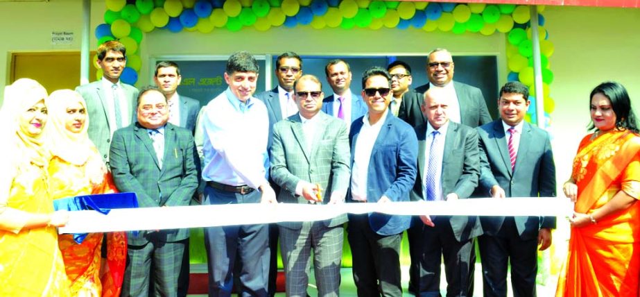 Ali Reza Iftekhar, Managing Director of Eastern Bank Limited, inaugurating an Agent Banking Branch at Amzad Khan Memorial Hospital premises at Natore on Sunday. Ahsan Khan Chowdhury, Chairman and CEO of Pran Group and local elites were also present.