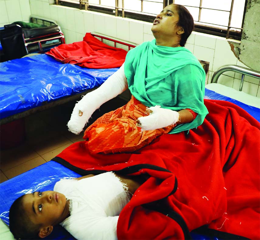 Three members of a family sustained burn injuries due to gas cylinder explosion in Ashulia on Saturday morning. This photo was taken from Dhaka Medical College Hospital (DMCH) Burn Unit.