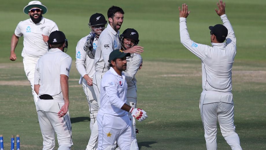 William Somerville of New Zealand celebrates after taking Sarfraz Ahmed's wicket during the fifth day of the third and final Test between New Zealand and Pakistan at Abu Dhabi on Friday.