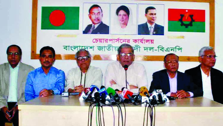 BNP Secretary General Mirza Fakhrul Islam Alamgir speaking at a press conference at the party chief's Gulshah office in the city on Monday in protest against Awami League General Secretary Obaidul Quader's speech on Fakrul's meeting at Pakistan Embassy