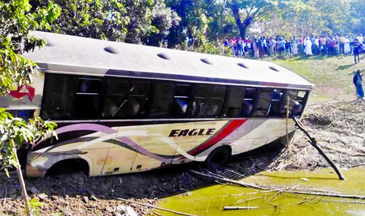 A Dhaka -bound bus skidded into roadside ditch on Dhaka-Khulna Highway as driver lost control of the vehicle leaving two people dead and 3 others injured. This photo was taken from Narail on Monday.