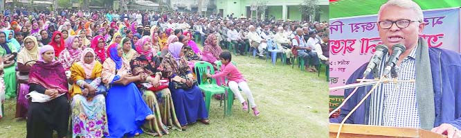 BANARIPARA(Barishal): Awami League nominated candidate from Barishal -2 Md Shahe Alam speaking at a teachers meeting on the occasion of the Victory Day on Sunday.