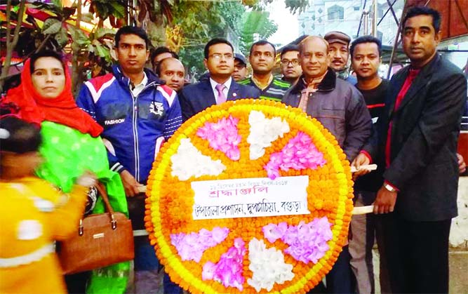 DUPCHANCHIA(BOGURA): SM Zakir Hossain, UNO placing wreaths at Smriti Amlan at Dupchanchia Upazila on the occasion of the Victory Day organised by Upazila Administration on Sunday.