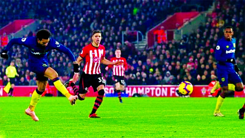 Felipe Anderson of West Ham scoring a goal against Southampton during their English Premier League Football match at Saint Mary's Stadium in England on Thursday.