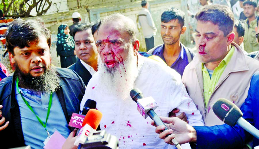 BNP candidate for Dhaka-4 seat injured in an attack allegedly by some miscreants in city's Shyampur area on Sunday.