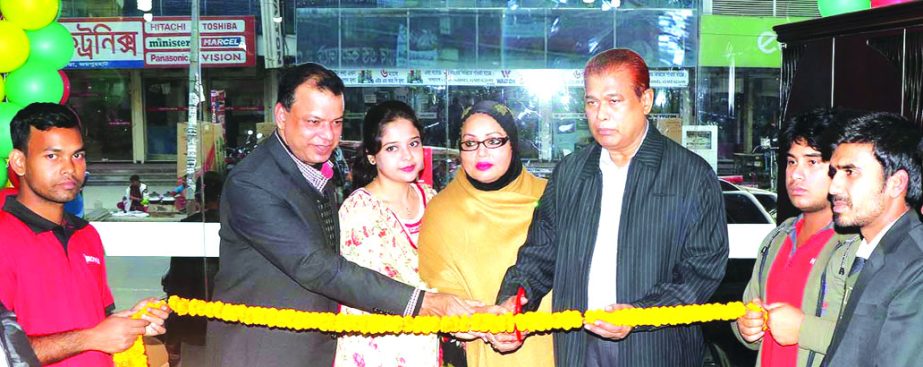 Habibur Rahman Sarker, Chairman of Brothers' Furniture Limited, inaugurating a showroom at Sadar Road in Joypurhat on Tuesday. M M Zaman Raju, Assistant Manager (Marketing & Sales), senior officials of the company and local elites were also present.