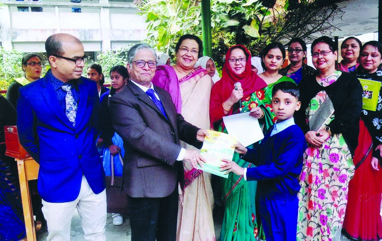 Dhaka-based Rangpur Bibhag Samity greet newly appointed State Minister for Shipping Khalid Mahmud Chowdhury with bouquet at his ministry on Thursday.