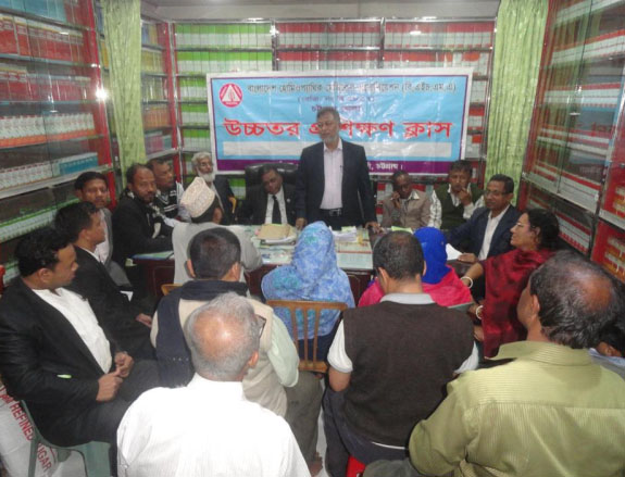 Former Divisional govt member of Bangladesh Homeopathic Board and Editor of Homoeo Chetona Dr. Saleh addressing the seminar as Chief Guest recently .