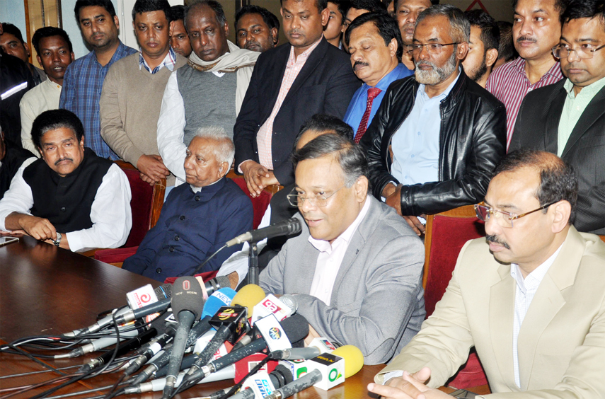 Information Minister Dr Hasan Mahmud exchanging views with the journalists at Chattogram Circuit House on Tuesday.