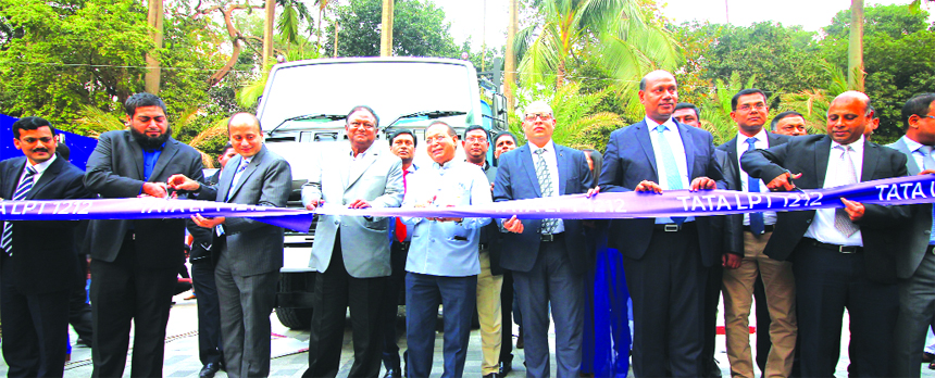 Nitol Motors Limited, authorized distributor of Tata Motors (India) in Bangladesh, launched the all-new Tata LPT 1212 light commercial vehicle in country. Rudrarup Maitra, Head of International Business (Commercial Vehicles) of Tata Motors, launching the