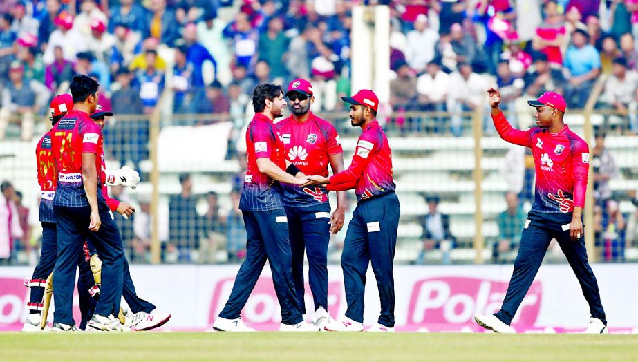 Members of Cumilla Victorians celebrating after defeating Chattogram Vikings by seven wickets in the 35th match of the UCB 6th Bangladesh Premier League (BPL) T20 cricket at Zahur Ahmed Chowdhury Stadium in Chattogram on Tuesday. (Story on Sports page)