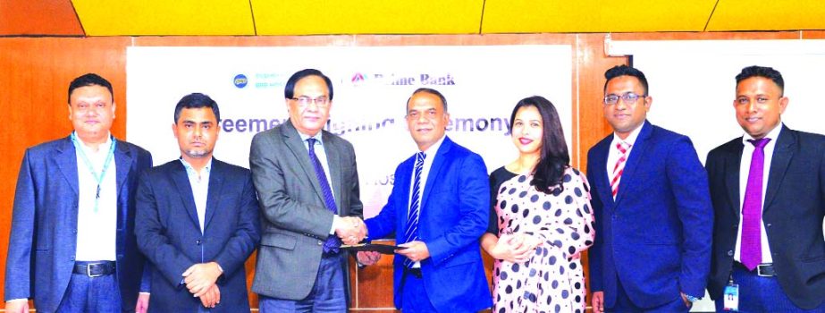 Mohammad Zubayer Ershad, EVP of Consumer Banking of Prime Bank Limited and Dr. Abu Altaf Hossain, CEO of BRB Hospitals Limited, exchanging an agreement signing e documents at the hospital's office in the city recently. Under the deal, customers and emplo