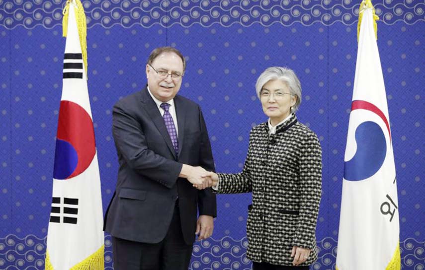 South Korean Foreign Minister Kang Kyung-wha and Timothy Betts, acting Deputy Assistant Secretary and Senior Advisor for Security Negotiations and Agreements in the U.S. Department of State, shake hands for the media before their meeting at Foreign Minist