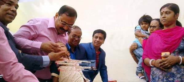 CCC Mayor A J M Nasir Uddin inaugurating Vitamin A plus Campaign at CC Charity Medical Centre yesterday.