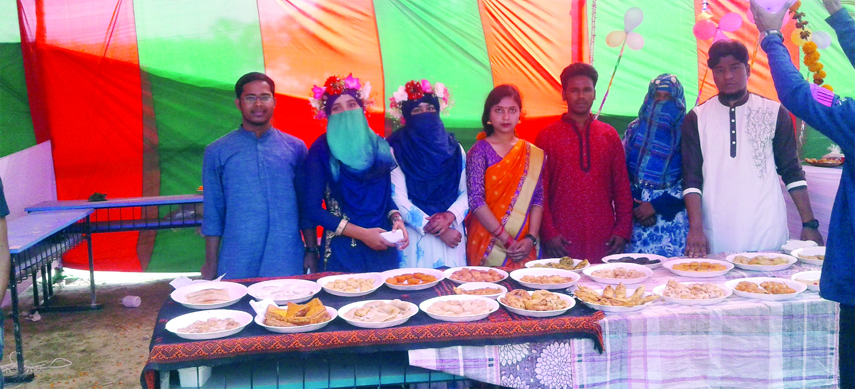 GOPALGANJ: Students of Bengali Department of Bangabandhu Sheikh Mujibur Rahman Science and Technology University (BSMRSTU) at Ghonapara passing busy time in cake selling on Thursday.