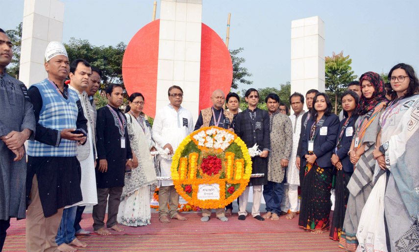 Vice-Chancellor of Begum Rokeya University Prof Dr Nazmul Ahsan Kalimullah showing honour to the Martyrs of 21st February by placing wreaths at the Shaheed Minar of the University on Thursday.