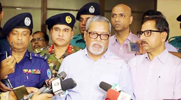 Chief Election Commissioner (CEC) KM Nurul Huda talking to journalists after visiting injured election officials at Chittagong Combined Military Hospital (CMH) yesterday.