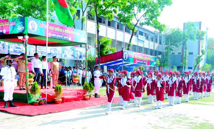 KHULNA : Lokman Hossain Miah, Divisional Commissioner Khulna taking salute of display marking the Independence and National Day at Zilla Scholl premises on Tuesday.