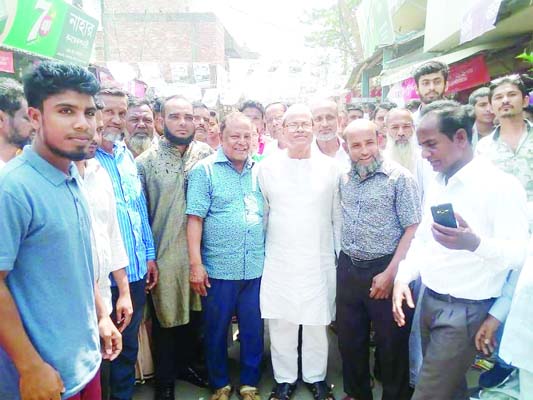 SONARGAON( Narayanganj): Awami League candidate for Sonargaon Upazila Mosharraf Hossain launching campaign on Thursday.