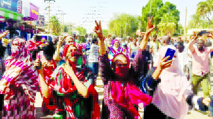 Protesters want a swift move to civilian rule in Sudan. Internet photo