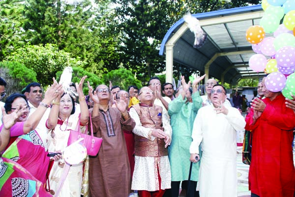 Shanto-Mariam University of Creative Technology and Shanto-Mariam Foundation celebrated Pahela Baishakh at its permanent campus at Kalma in Savar on Sunday. Founding Chairman and University Board of Trusty Member eminent freedom fighter Md Enamul Kabir