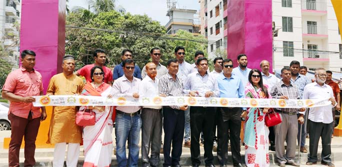 The month-long Small and Cottage Industries and Business Fair was inaugurated in Halisahar on Monday.