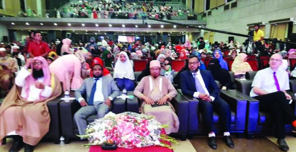 Chairman of Everose International School Khan Muhammad Akhtaruzzaman along with other distinguished guests at Qirat competition and annual cultural function of the school held recently at Basundhara International Convention Center in the city.