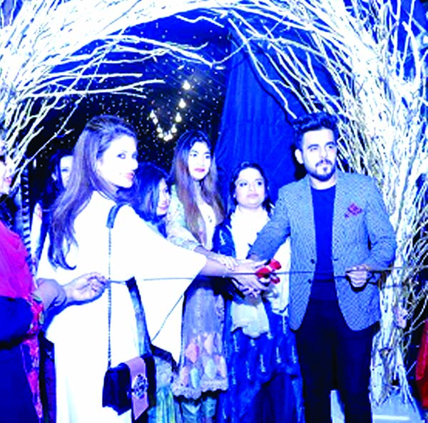 Zarish Couture, an exclusive fashion house was inaugurated at house: 103, road: 13A, block-C, Bananni in the city on Saturday. Farzana Rahman, Managing Director of the fashion house and Actor Siam Ahmed were also present.