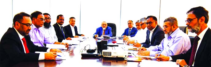 Shibbir Mahmud, Chairman of the Board of Directors of Islamic Finance and Investment Limited, presiding over its 249th Board meeting at its head office in the city on Wednesday. Vice Chairmen of the Board Rezakul Haider and Anis Salahuddin Ahmad, Audit Co