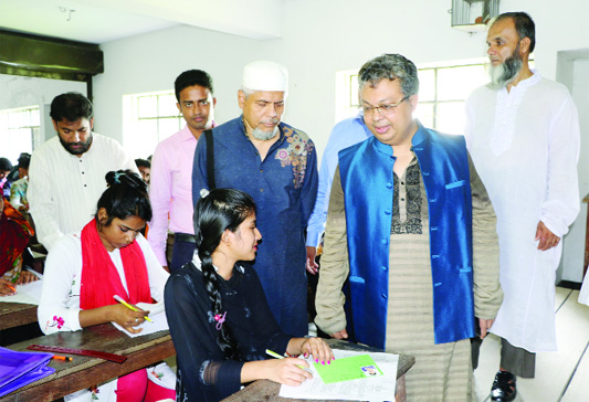 GAZIPUR: Treasurer Prof. Dr Ashfaque Hossain visiting HSC examination-2019 of Bangladesh Open University yesterday at A. K. M Rahmat Ullah Degree College Center, Badda, Dhaka. A total of one lakh forty five thousand eight hundred ninety five examineer a