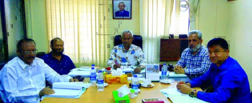 The 8th Board meeting for the term 2018 and 2019 of Shippers' Council of Bangladesh (SCB) held on Tuesday in the SCB conference room, Motijheel, under the Chairmanship of Md. Rezaul Karim. Senior Vice Chairman Ariful Ahsan and Directors: Afsar Uddin Ahme