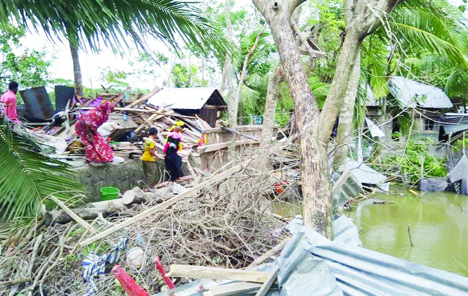 BARGUNA: Houses and trees at Charduyaee Union in Patharghata Upazila were damaged due to affect of Fani on Saturday .