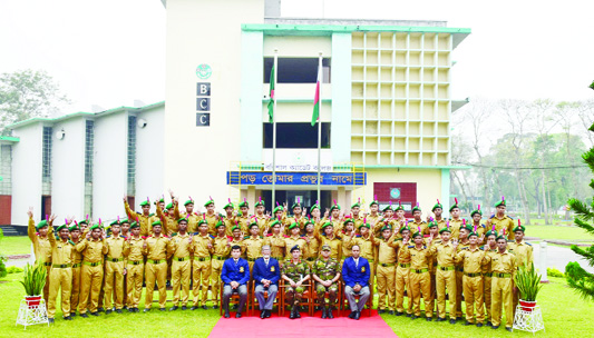 BARISHAL: Jubilant students of Barishal Cadet College showing V-sign after achieving cent percent pass in SSC examination yesterday.