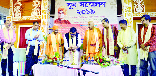 DINAJPUR: State Minister for Shipping Khalid Mahmud Chowdhury MP inaugurating Youth Conference at Dinajpur Ram Krishno Asram and Mission organised by Vivekananda Shiksha Sanskriti Parishad on Saturday.