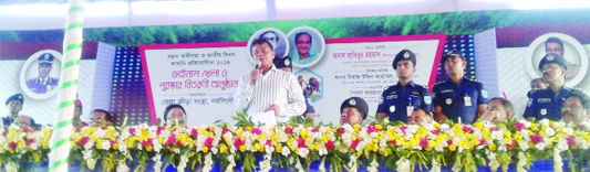 NARSINGDI: Habibur Rahman, DIG of Police Headquarter and General Secretary of Bangladesh Kabaddi Federation addressing a prize giving ceremony of the final match of 'Independence Day Kabaddi Competition' at Mosleh Uddin Bhuiyan Stadium in Narsingdi on