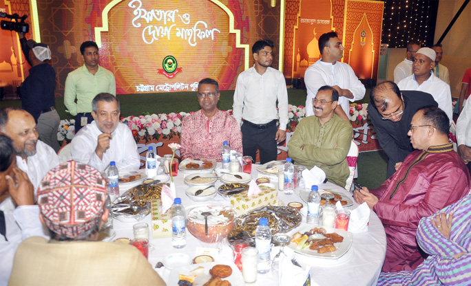 CCC Mayor A J M Nasir Uddin with other guests attending an iftar Mahfil arranged by Chattogram Metropolitan Police on Tuesday.