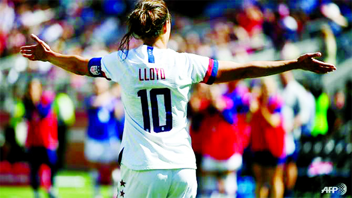 Carli Lloyd scored twice as the United States thrashed New Zealand 5-0 in a 2019 Women's World Cup warm-up international on Thursday.