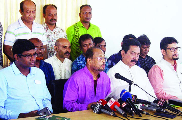 Acting Chairman of Jatiya Party GM Kader speaking at a prÃ¨ss conference at the party office in the city's Banani on Saturday.