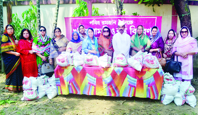 SYLHET: Lions Club of Sylhet distributed Ifar items among the poor people recently. Among others, Rashed Ahmed, Councillor of Ward No 17 was present in the programme.