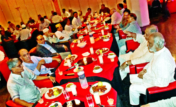 An Iftar Mahfil was held at Hotel Isha Kha organised by Gano Forum on Sunday. Dr. Kamal Hossain, Barrister Mainul Hosein, Dr. Moyeen Khan among other members of social media and political parties also attended the Iftar party.