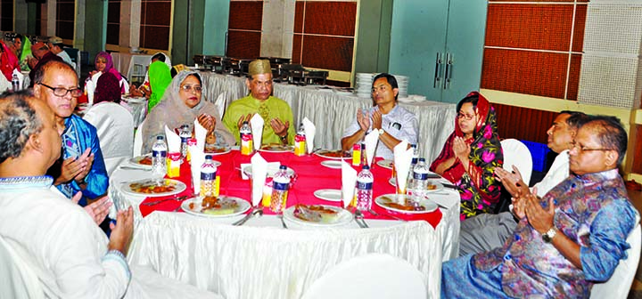 Iftar and Doa Mahfil of Shanto Mariam Foundation was held at Army Golf Club, Kurmitola in the city on Friday.